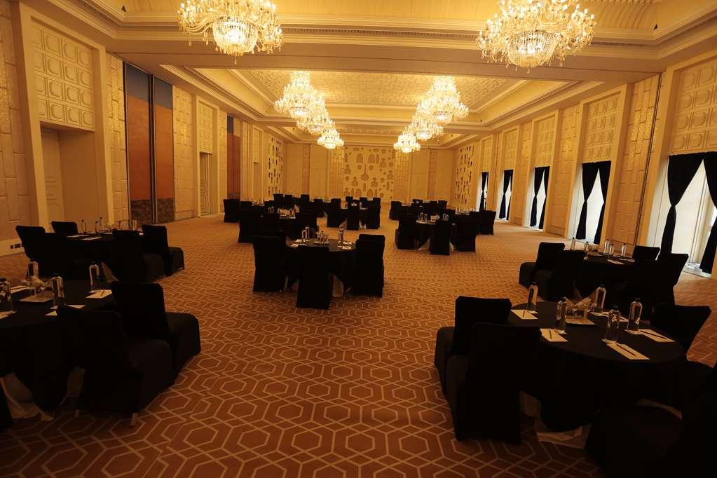 Radisson Blu Udaipur Palace Resort & Spa Kemudahan gambar